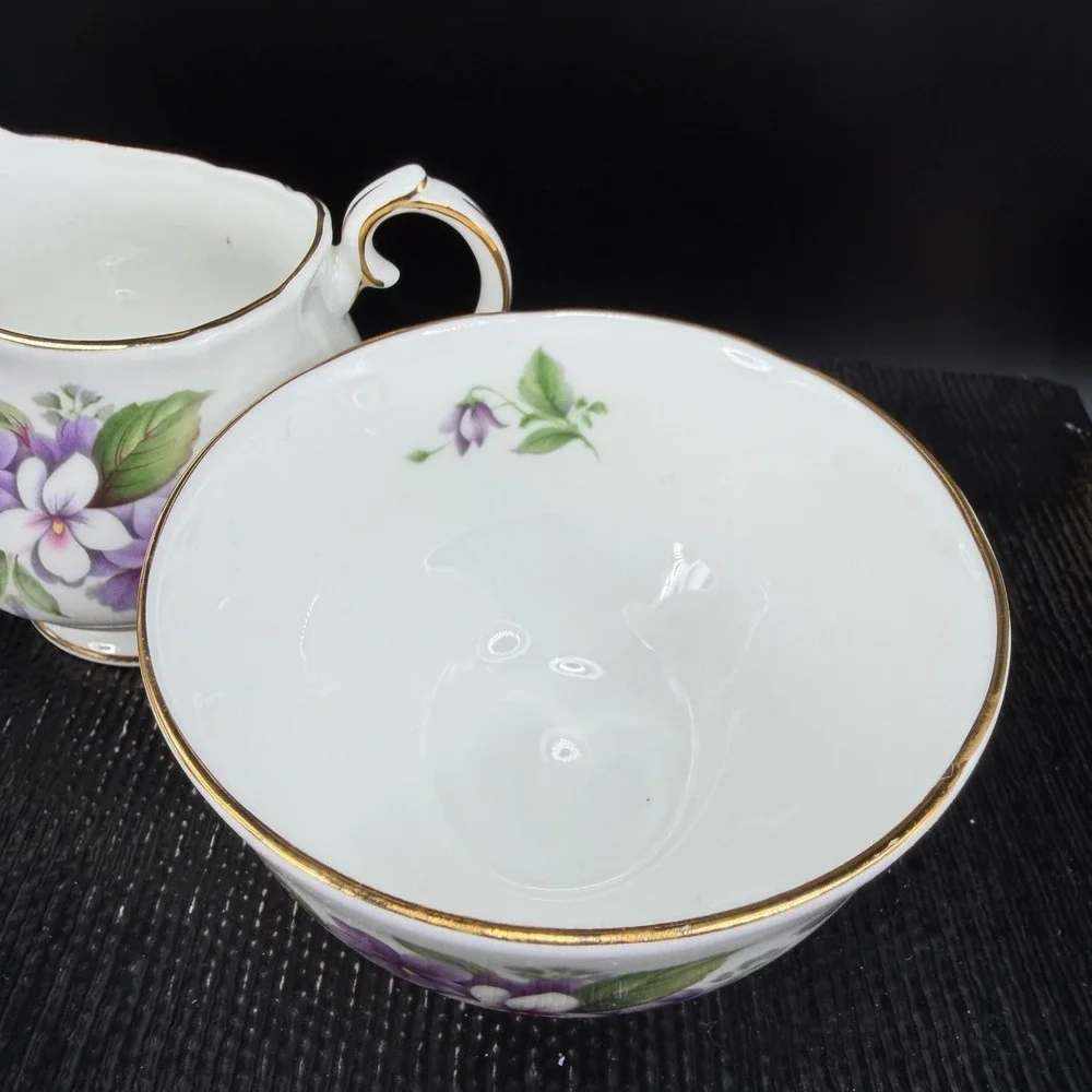 Duchess Bone China Tivoli Creamer‎ and Sugar Bowl Set Purple Violets Gold Trim